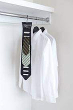 Carica l'immagine nel visualizzatore di Gallery, Appendi cravatte "Umbra"