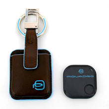 Carica l'immagine nel visualizzatore di Gallery, Portachiavi con CONNEQU Bluesquare Piquadro (disponibile in diversi colori)