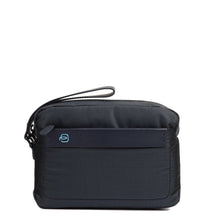 Carica l'immagine nel visualizzatore di Gallery, Beauty da viaggio in tessuto tecnico e pelle Pulse Piquadro (disponibile in diversi colori)