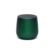 Carica l'immagine nel visualizzatore di Gallery, Speaker bluetooth con funzione remote control selfie "Mino" Lexon dark green