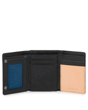 Carica l'immagine nel visualizzatore di Gallery, Portafoglio verticale a libretto in tessuto e pelle Piquadro