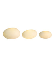 Carica l'immagine nel visualizzatore di Gallery, Set tre ciottoli luminosi "Räder Design"