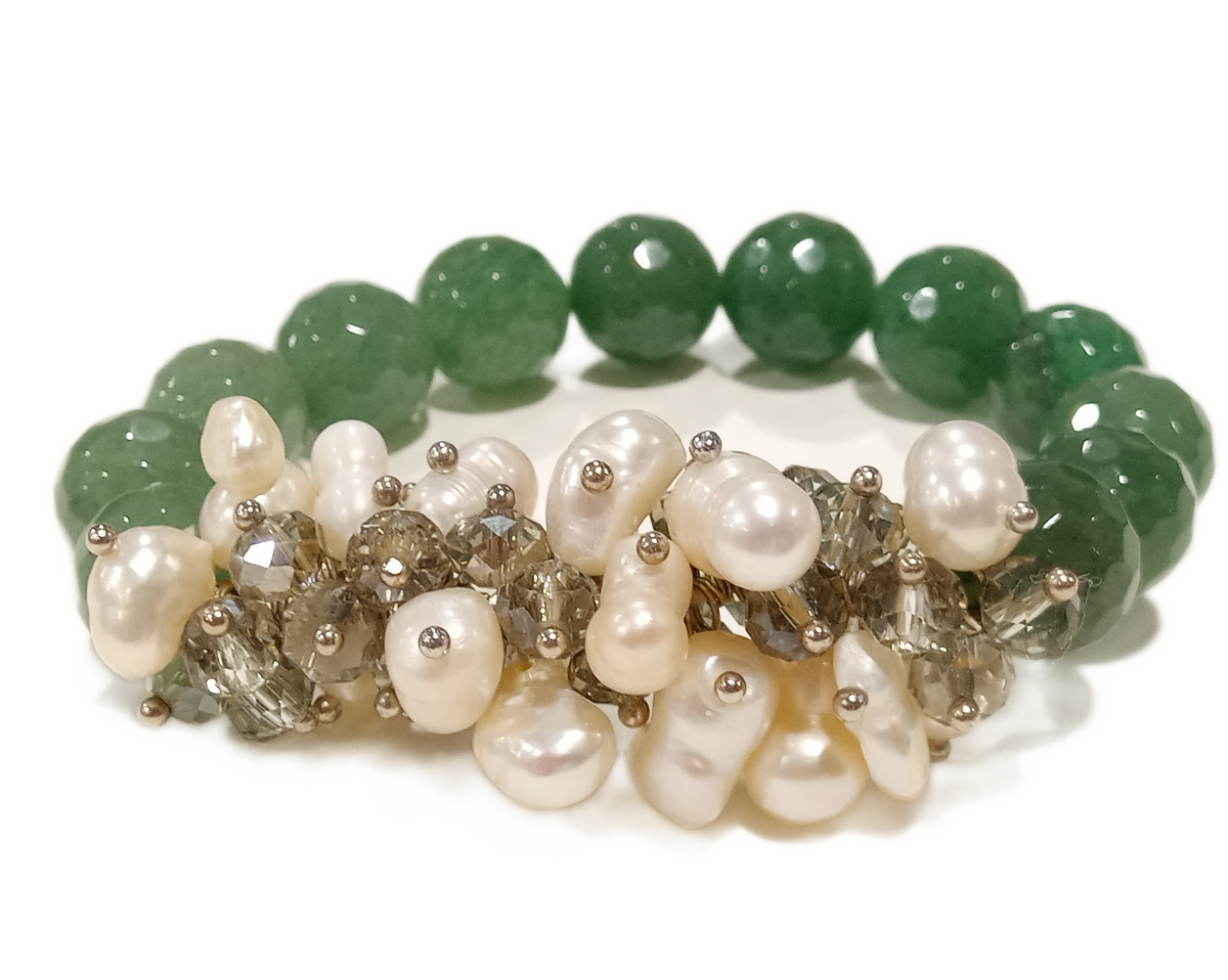 Bracciale in pietre dure naturali verdi e perle