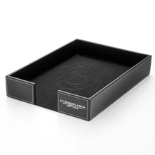 Carica l&#39;immagine nel visualizzatore di Gallery, Vaschetta portadocumenti in pelle rigenerata &quot;Black Desk&quot; A.G. Spalding &amp; Bros
