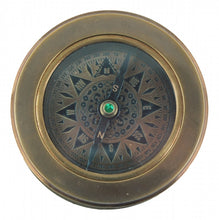 Carica l&#39;immagine nel visualizzatore di Gallery, Bussola in ottone anticato con lente di ingrandimento a scomparsa

