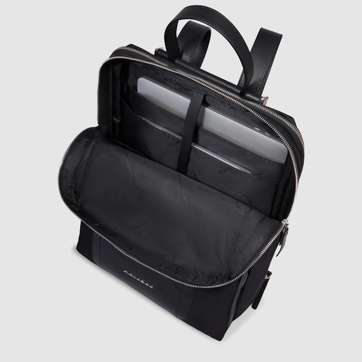 Zaino donna porta pc 15,6" espandibile in tessuto e pelle "Lyra" Piquadro"