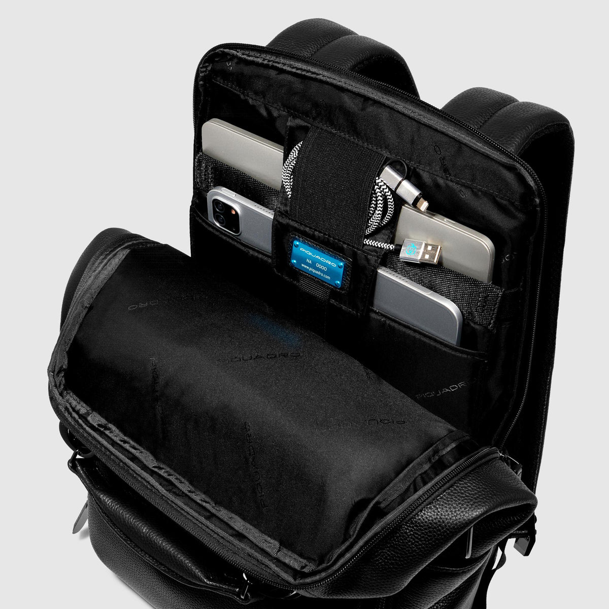 Zaino da viaggio porta pc 15,6 in pelle "Modus Special" Piquadro