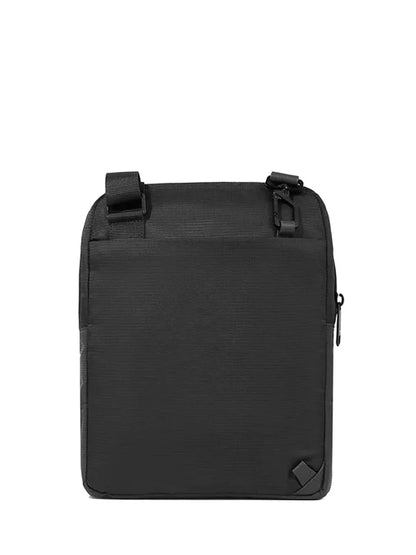 Borsello porta iPad®Air-iPad Pro 9.7/iPad 10.5 in tessuto e pelle "Steve" Piquadro (disponibile in due colori)