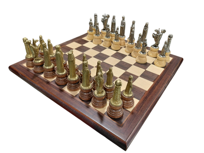 Scacchiera con scacchi in legno e metallo "Medievale"