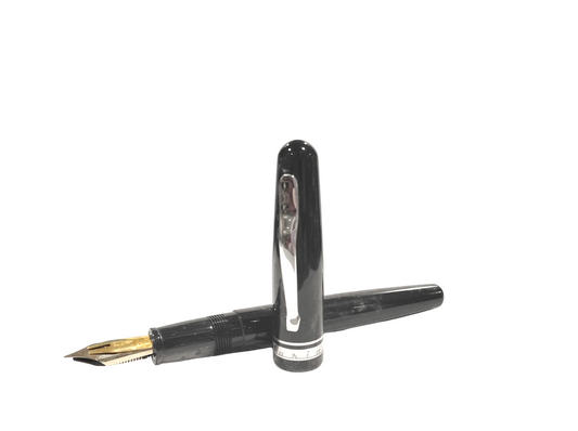 Penna Stilografica "Fusion 82" nero screziato Delta