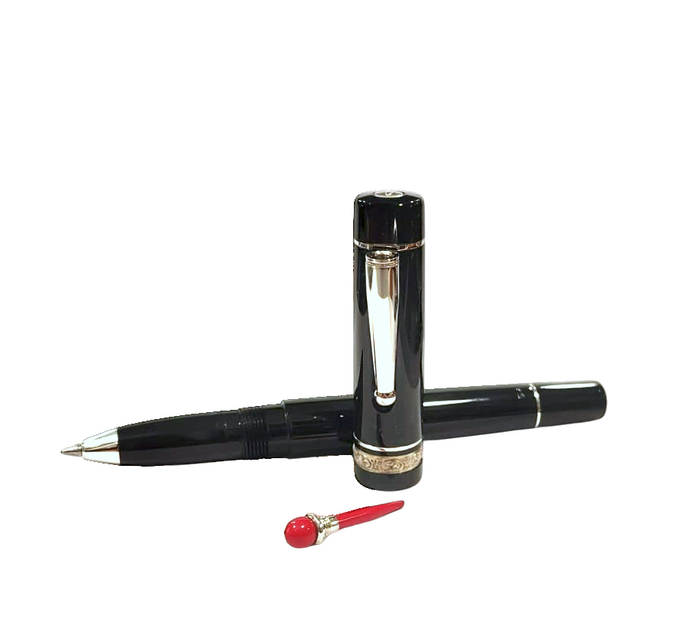 Penna roller con cornetto scaramantico 