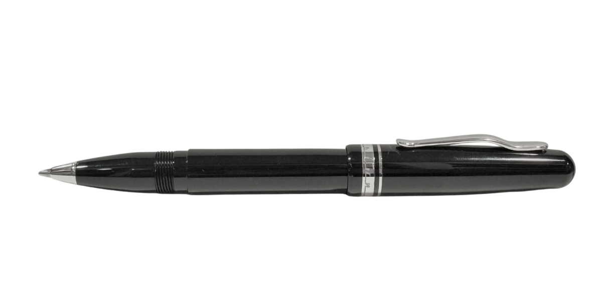 Penna roller "Fusion 82" nero lucido Delta