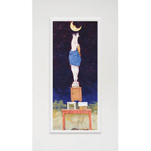 Carica l'immagine nel visualizzatore di Gallery, Grafica incorniciata di Lisandro Rota "L'inafferrabile luna"
