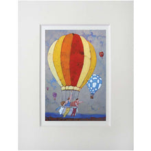 Carica l'immagine nel visualizzatore di Gallery, Grafica incorniciata di Lisandro Rota "Migrazione di casalinghe"
