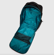 Carica l&#39;immagine nel visualizzatore di Gallery, Zaino 15,6” water resistent Corner 2.0 Piquadro
