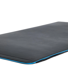 Carica l'immagine nel visualizzatore di Gallery, Sottomano in pelle Atlas Piquadro
