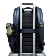 Carica l&#39;immagine nel visualizzatore di Gallery, Zaino portacomputer 14&quot; in pelle Russell Piquadro
