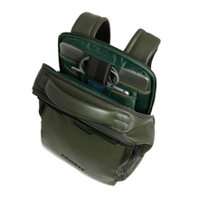 Carica l'immagine nel visualizzatore di Gallery, Zaino da viaggio porta pc 14" in pelle "Ael" Piquadro (disponibile in tre colori)
