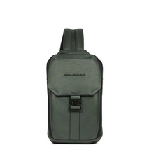 Carica l'immagine nel visualizzatore di Gallery, Monospalla porta iPad® in pelle "Than" Piquadro
