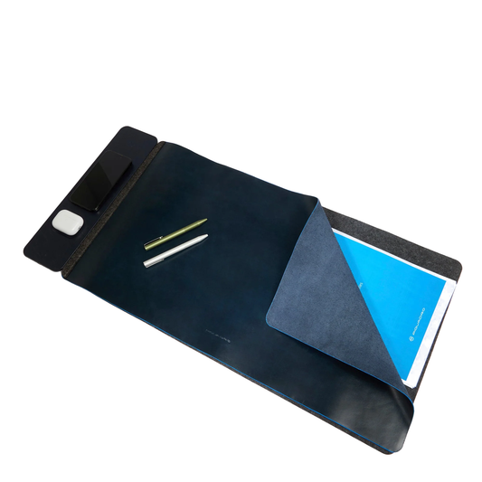 Sottomano avvolgibile in pelle con stazione ricarica wireless 15W Bluesquare Piquadro