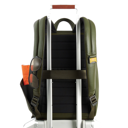 Zaino portacomputer 15,6" in pelle "Russell" Piquadro (disponibile in tre colori)