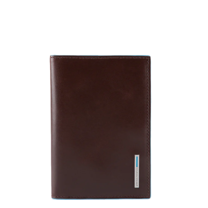 Porta passaporto in pelle Bluesquare Piquadro (disponibile in diversi colori)
