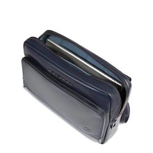 Carica l'immagine nel visualizzatore di Gallery, Borsello uomo porta iPad® in pelle Piquadro
