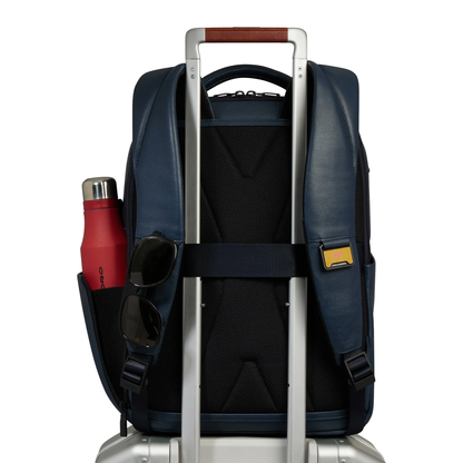 Zaino da viaggio porta pc 15,6" in pelle "Ael" Piquadro (disponibile in due colori)