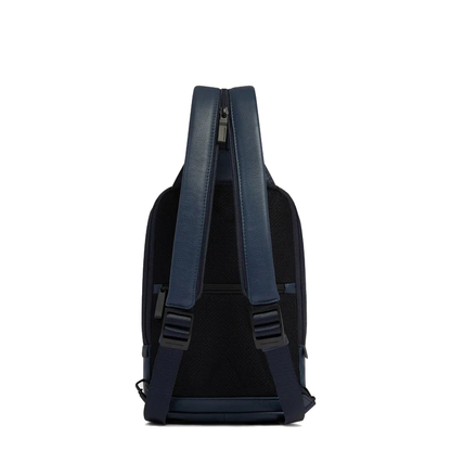 Monospalla porta iPad®mini in pelle "Ael" Piquadro (disponibile in tre colori)