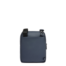 Carica l&#39;immagine nel visualizzatore di Gallery, Borsello porta iPad®mini in tessuto gommato con sistema RFID Piquadro
