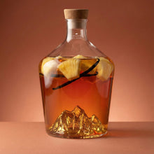 Carica l'immagine nel visualizzatore di Gallery, Bottiglia per liquori "Alaskan Maker: Everest"
