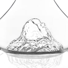 Carica l&#39;immagine nel visualizzatore di Gallery, Decanter &quot;Topographic: Pic du Midi&quot;
