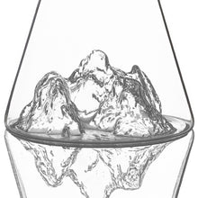 Carica l&#39;immagine nel visualizzatore di Gallery, Caraffa &quot;Topographic: Aiguille du Midi&quot;
