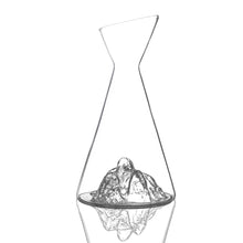Carica l&#39;immagine nel visualizzatore di Gallery, Caraffa &quot;Topographic: Aiguille du Midi&quot;
