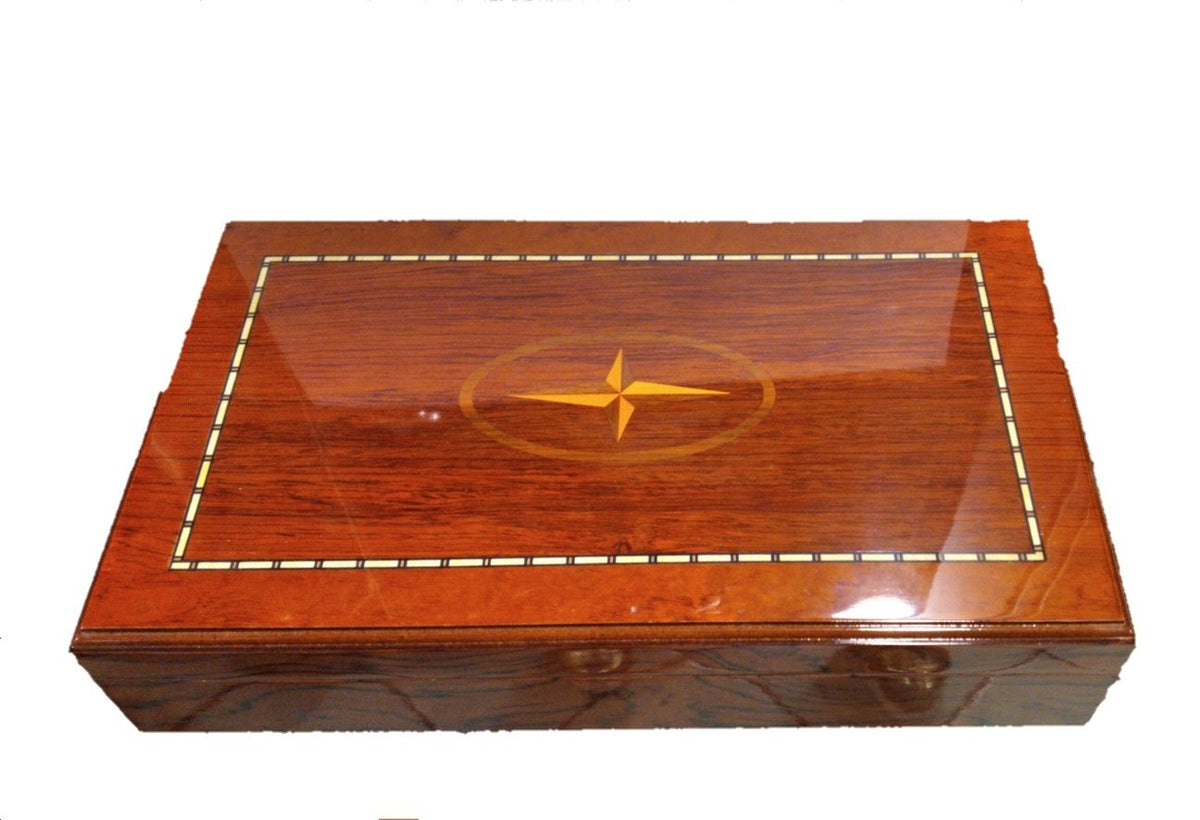 Kit da 305  fiches e due mazzi di carte in scatola in legno di pallissandro con intarsio