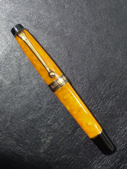 Penna stilografica Aurora Sole Aurea Minima (edizione numerata)