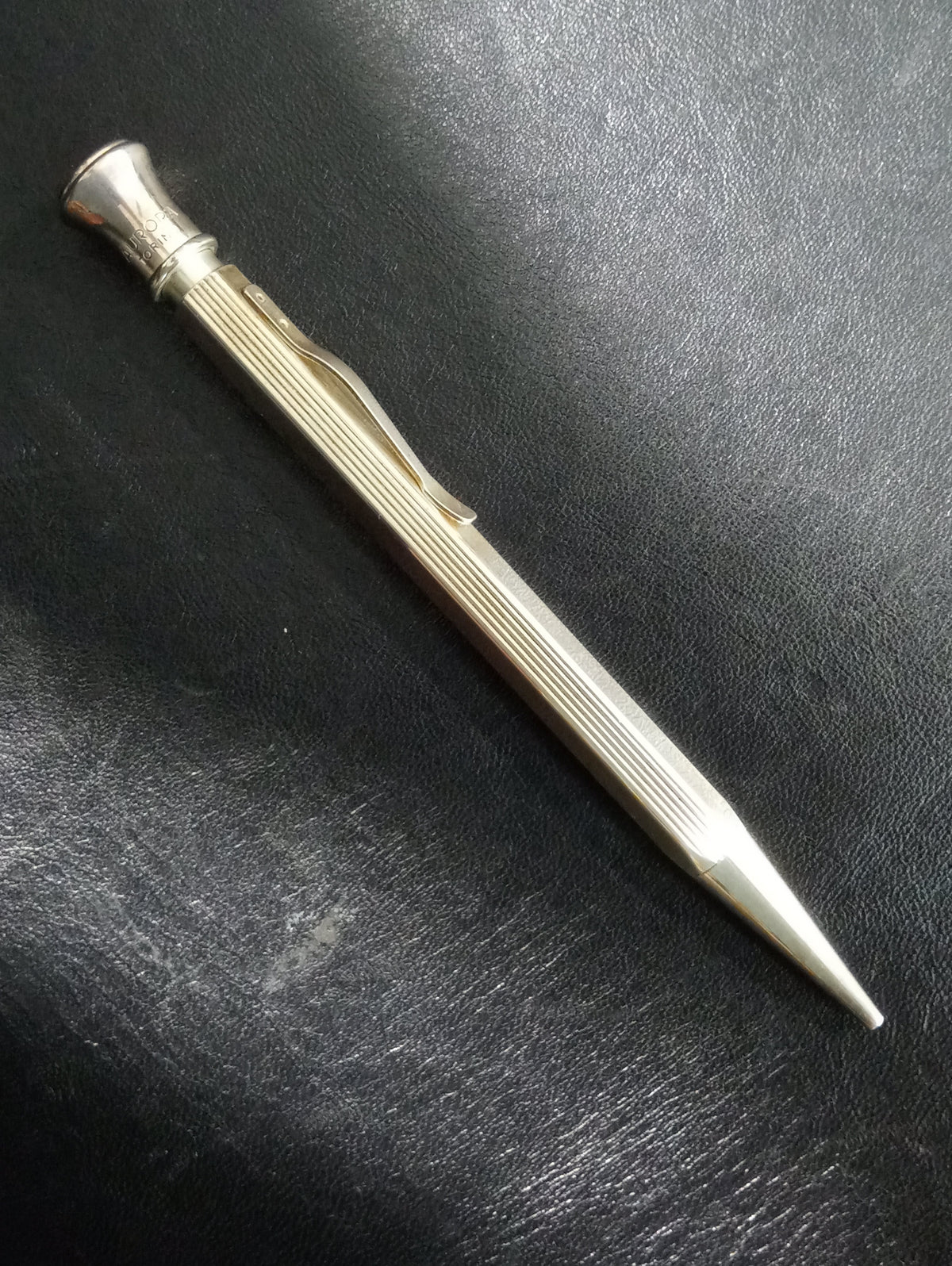 Matita Aurora "Permanento"