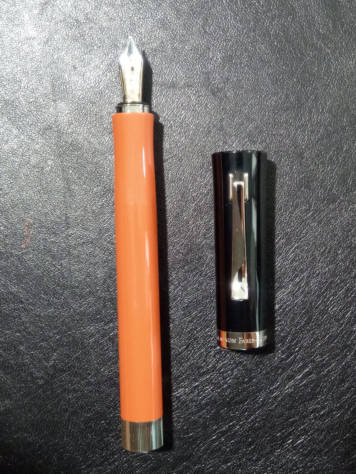 Penna stilografica Graf Von Faber-Castell Intuition Terra