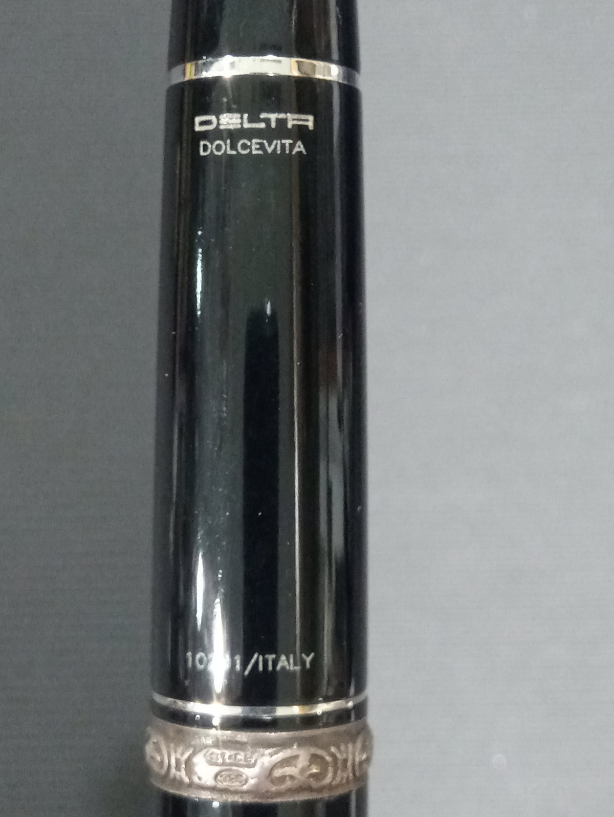 Penna stilografica edizione limitata Delta Dolce Vita Black & White