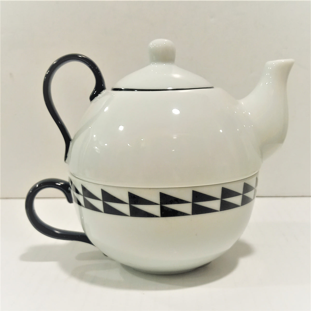 Set Tazza e Teiera "Bianco e Nero"
