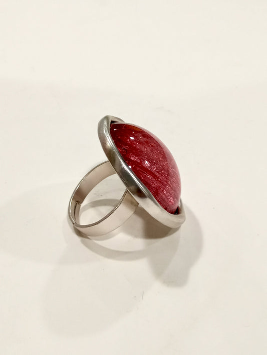 Anello con castone cabochon rosa