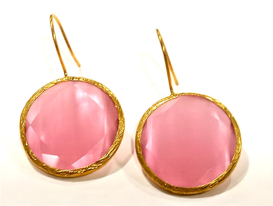 Orecchini ad amo con grande pietra rotonda rosa