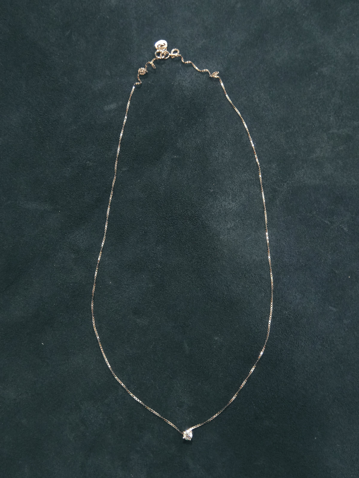 Girocollo in argento con punto luce 0,03 ct