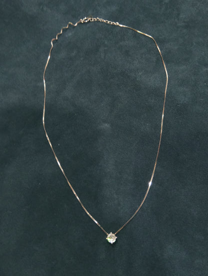 Girocollo in argento con punto luce 0,05 ct