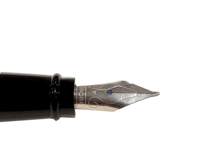 Penna Stilografica Aurora Ipsilon MetalPenna Stilografica Aurora Ipsilon Metal pennino