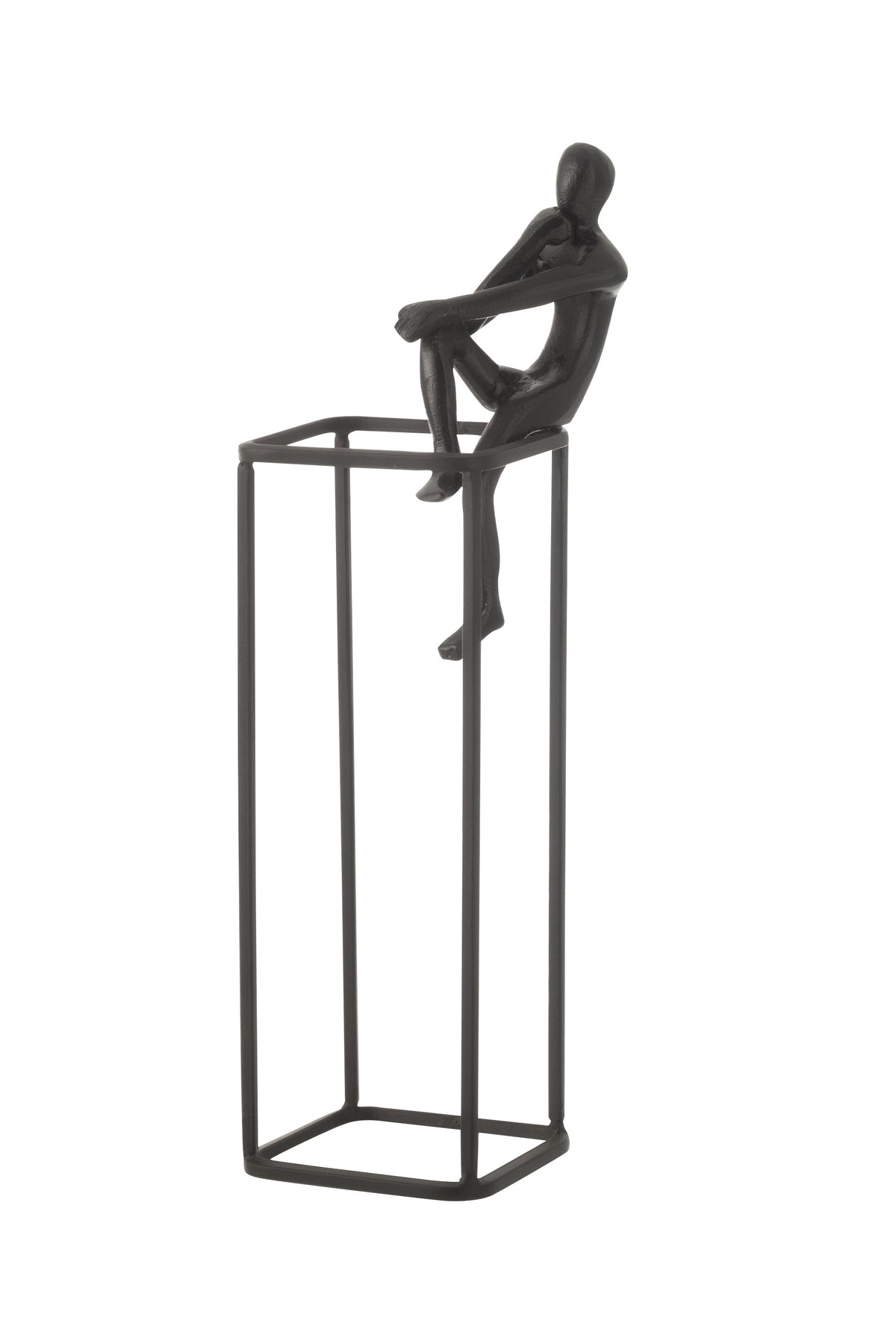 Scultura in alluminio brunito "Pensoso su cubo"