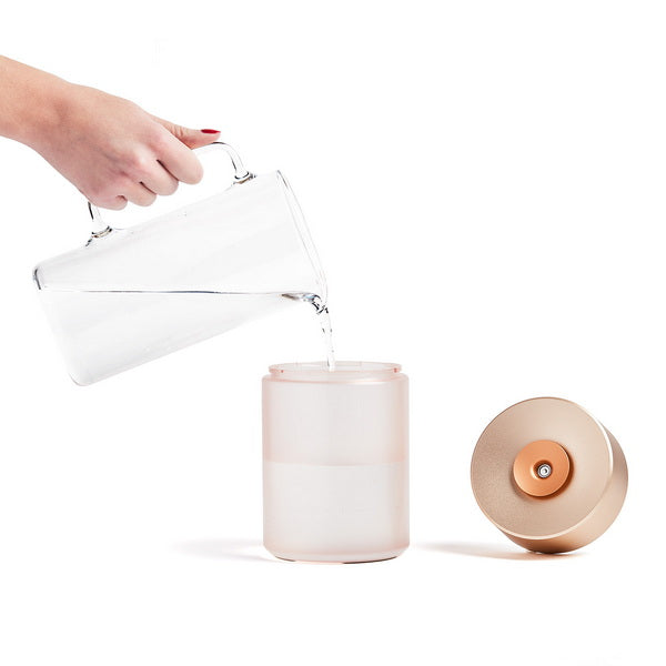 Diffusore di oli essenziali con umidificatore e nebulizzatore "Horizon Diffuser" Lexon Design soft gold