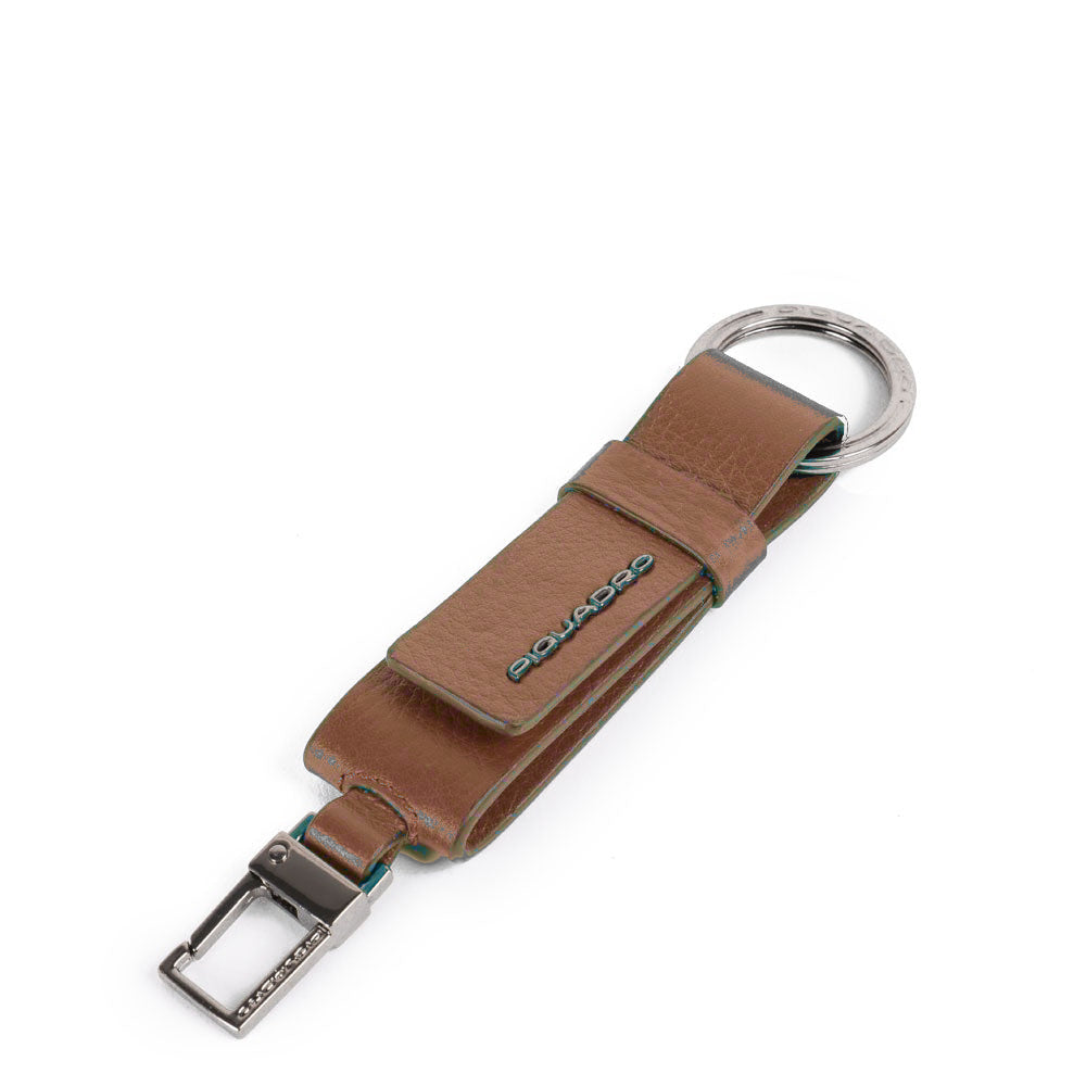 Portachiavi in pelle con moschettone e anello Modus Special Piquadro (disponibile in diversi colori)