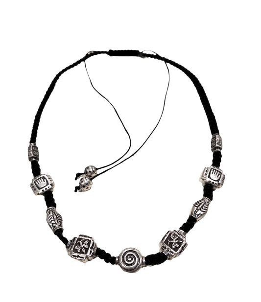 Collana regolabile con elementi in argento  spirale