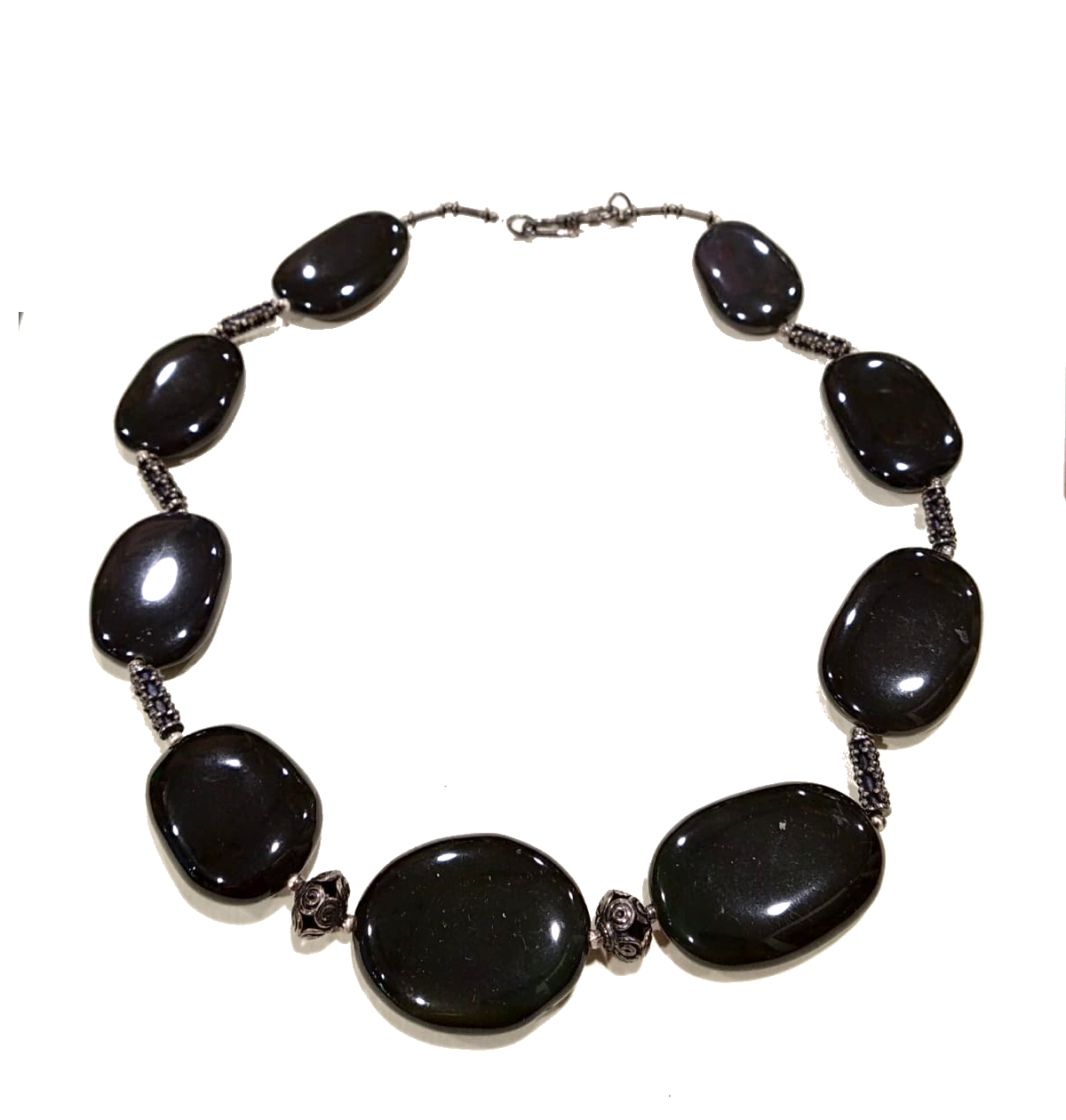 Collana girocollo in onice con elementi in argento